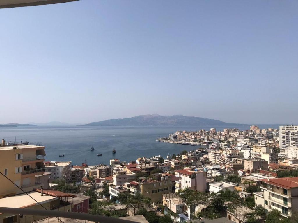 L.T. Noar'S Apartment Sarandë Buitenkant foto